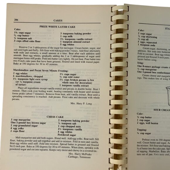River Road Recipes II Cookbook Spiral-Bound 1981 Junior League Baton Rouge - Picture 11 of 11